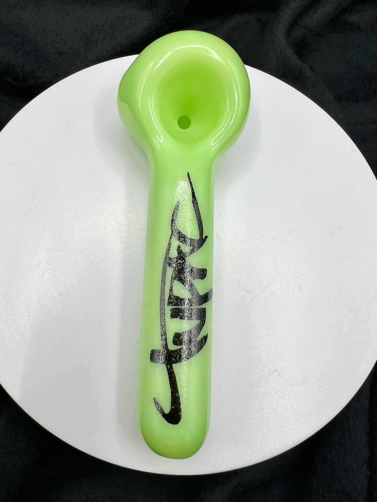 Solid Color Novelty Pipe by Jellyfish Glass