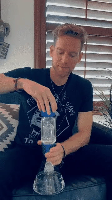 Prism Water Pipes Spaced Out Beaker Single Stack