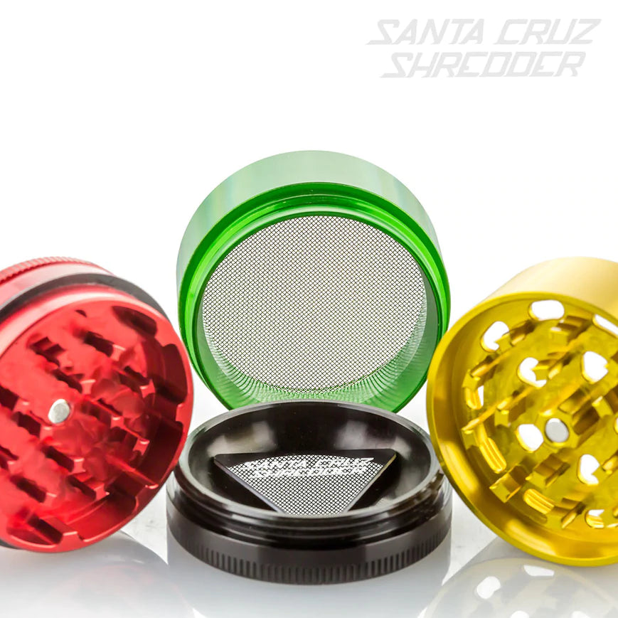 Santa Cruz Shredder Rasta Medium 4 Piece Grinder