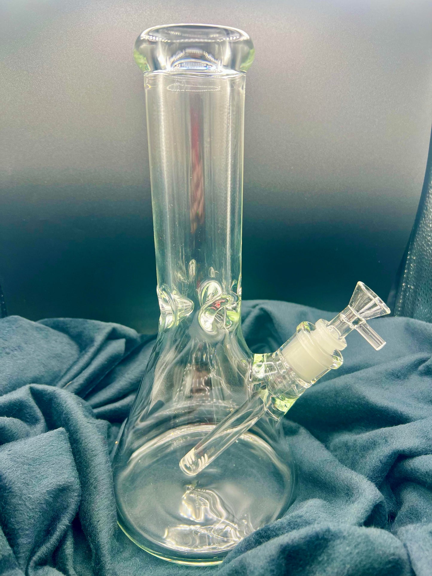 12" 9 mm Thick Beaker