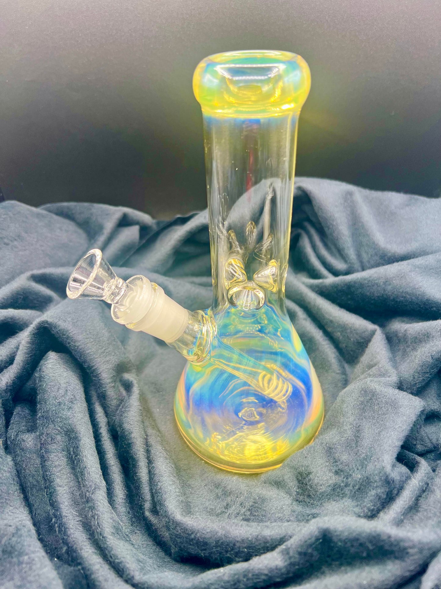8" Fumed Beaker