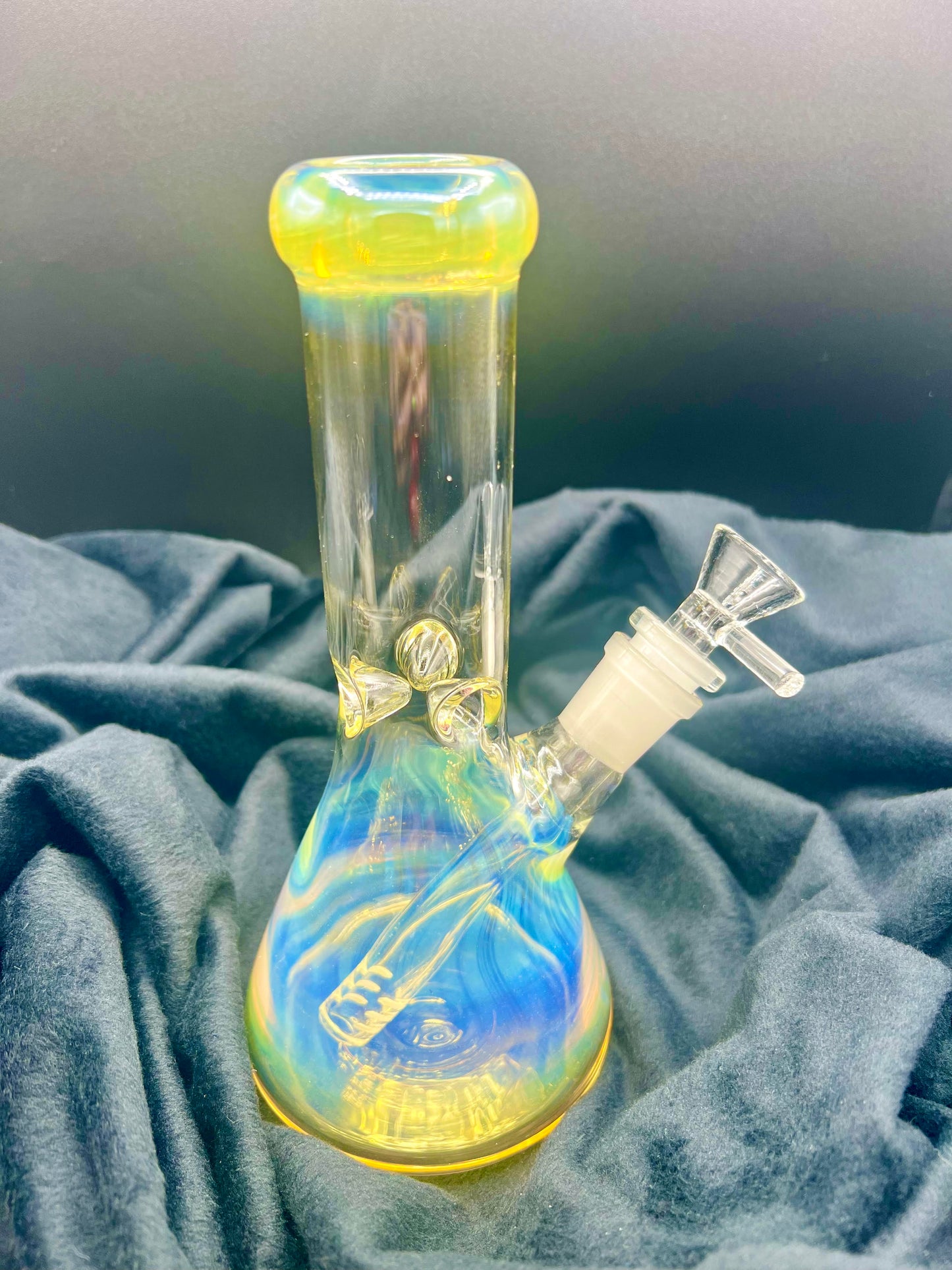 8" Fumed Beaker