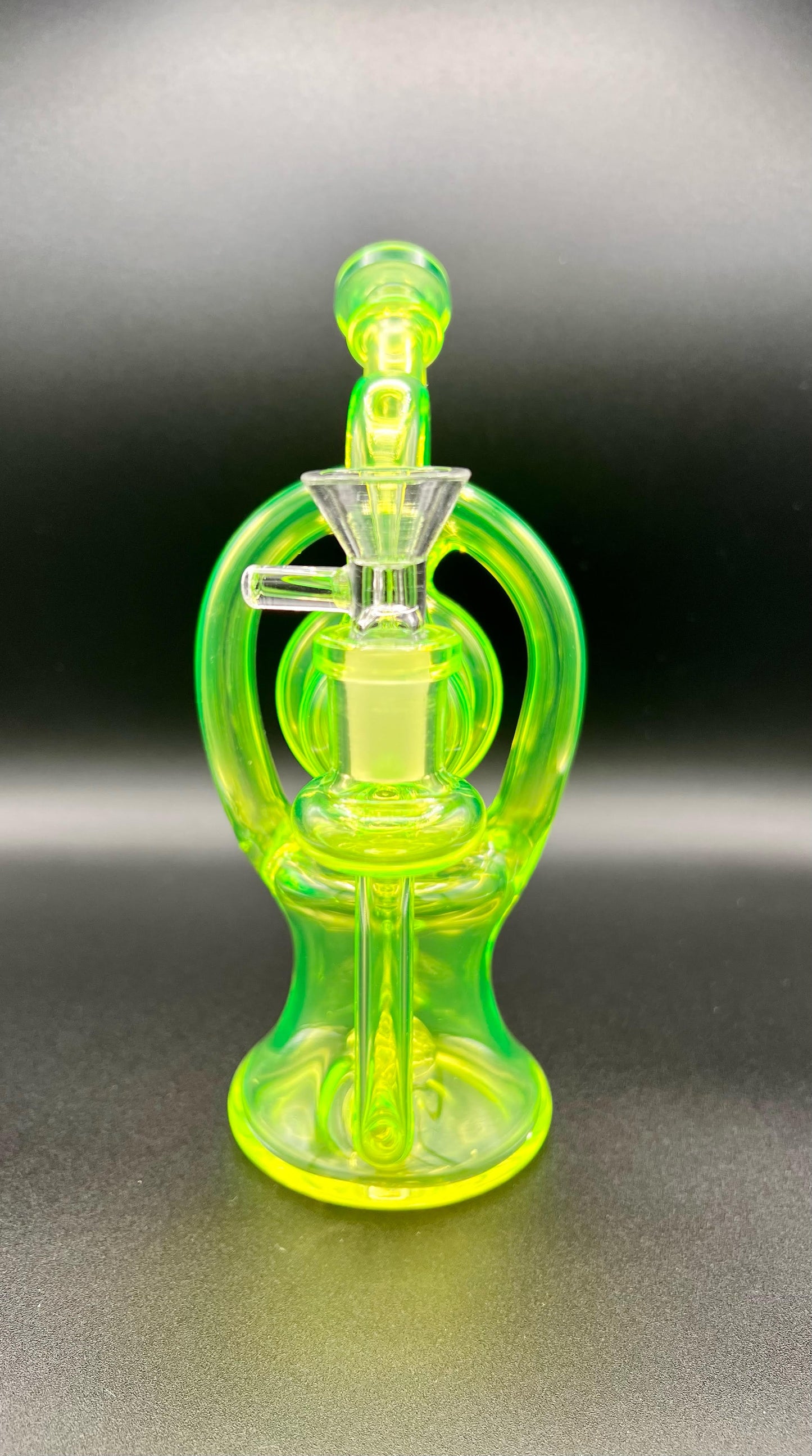 Neon UV Abstract Capsule Rig