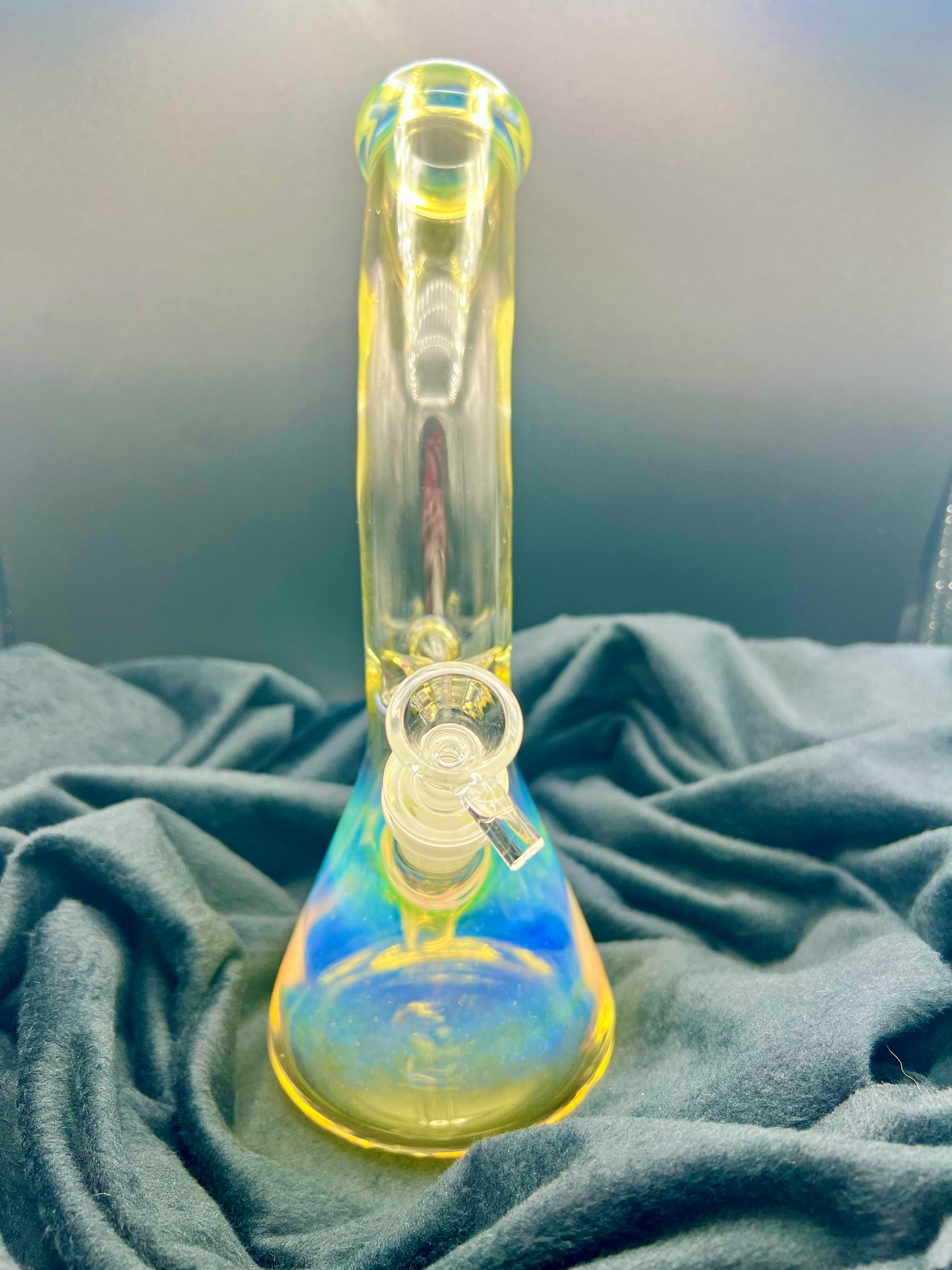 Bent Neck Fumed Beaker