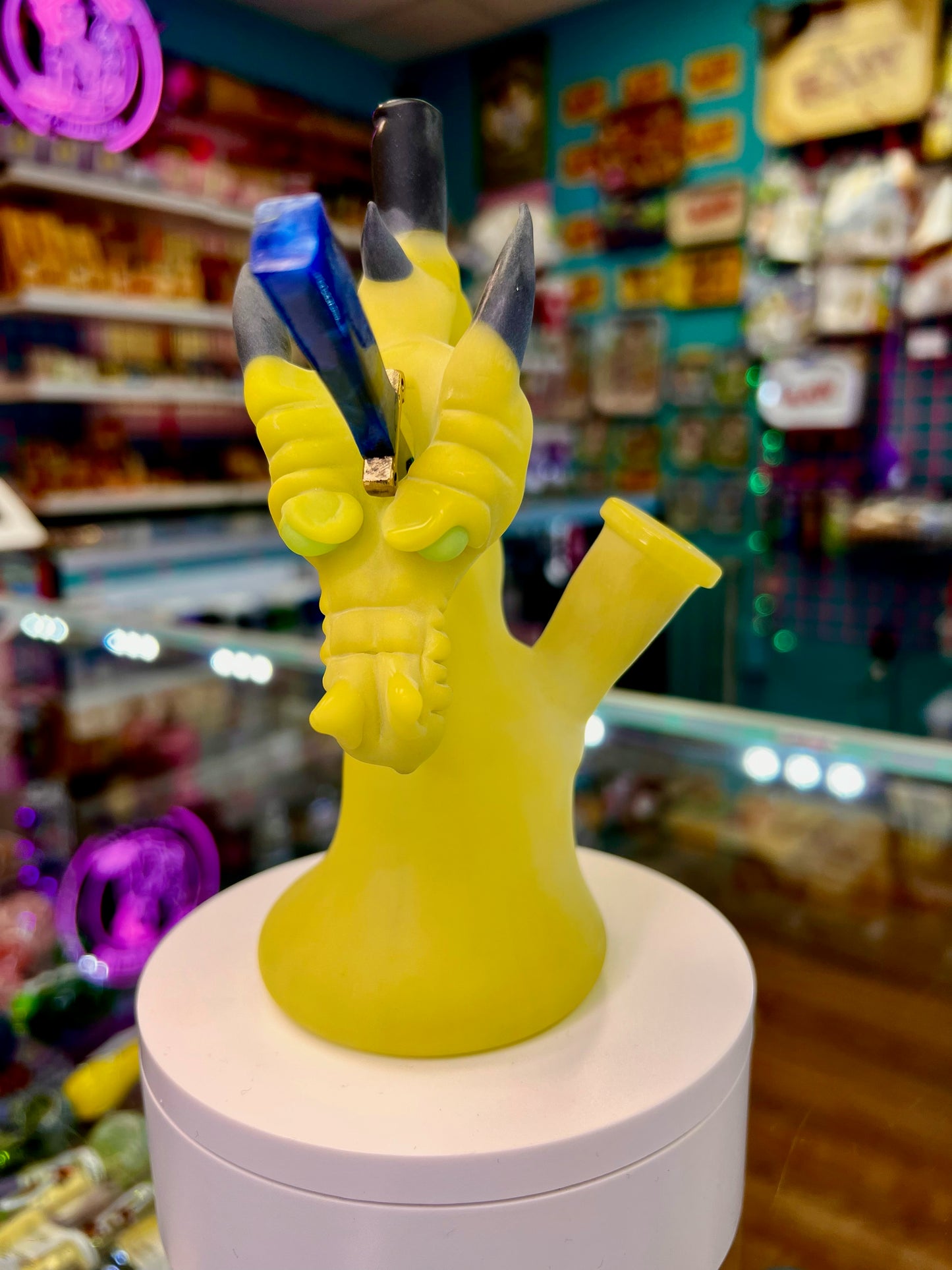 Tony Kazy Roswell Dragon w/ Sword Dabber