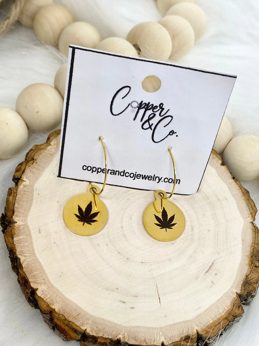 Leaf Disc Hoop Earrings - Gold by Copper & Co
