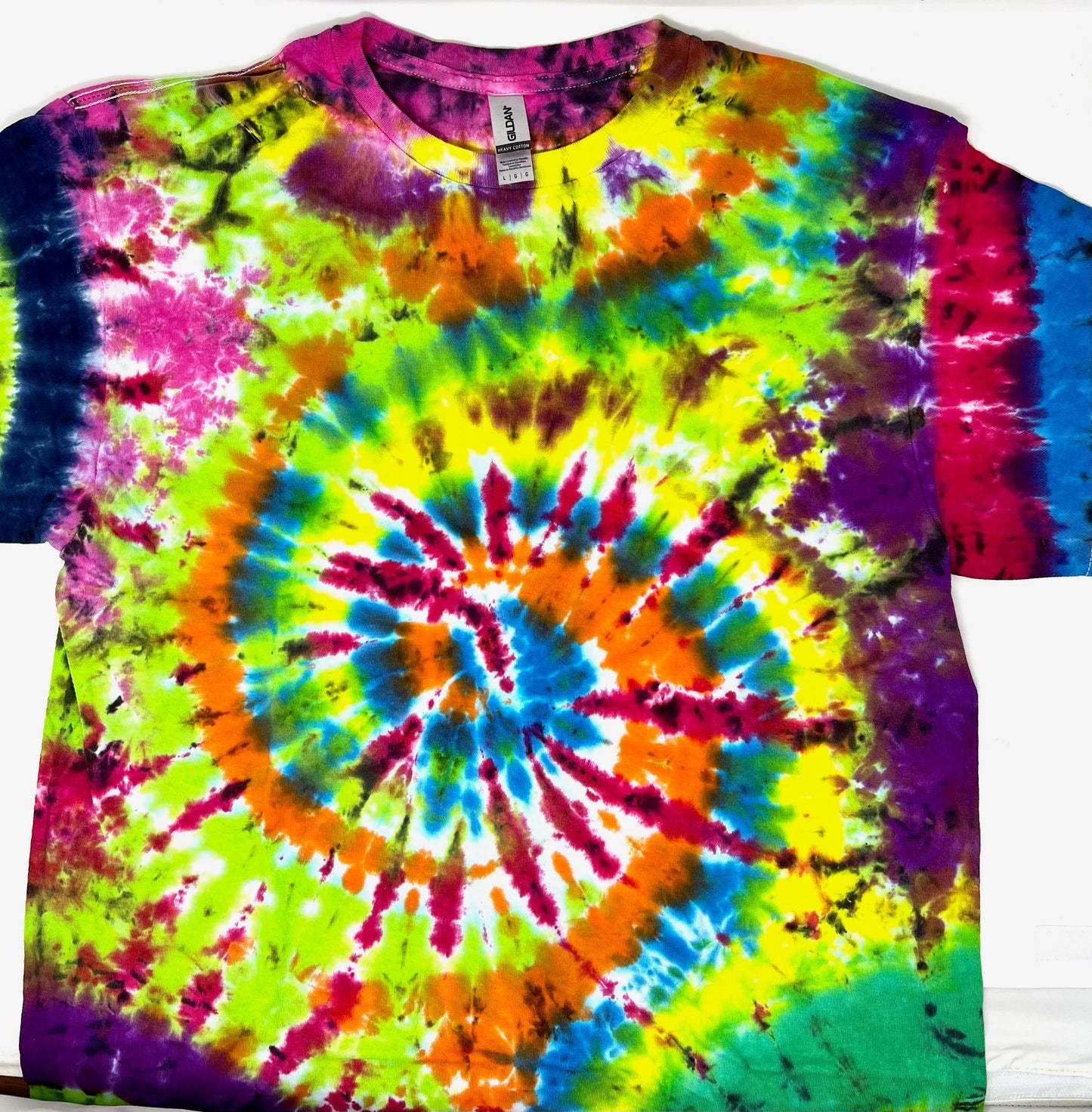 Tie-Dye T Shirt - Large